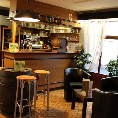 ホテル Comfort Lens - Godault 3*